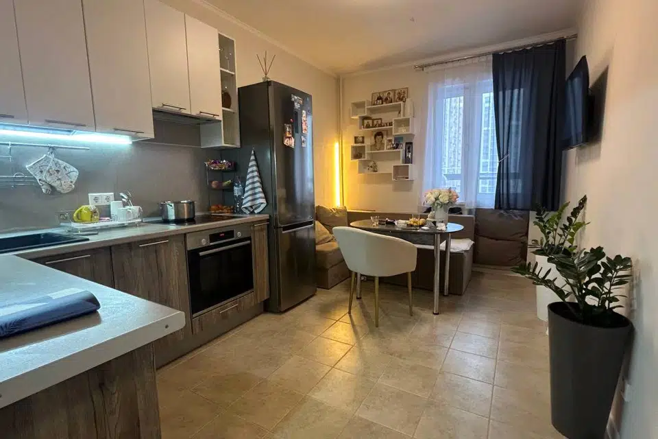 Продаётся 2-комнатная квартира, 53.5 м²