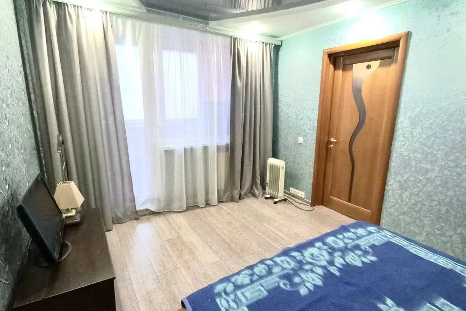 Продаётся 3-комнатная квартира, 57.2 м²
