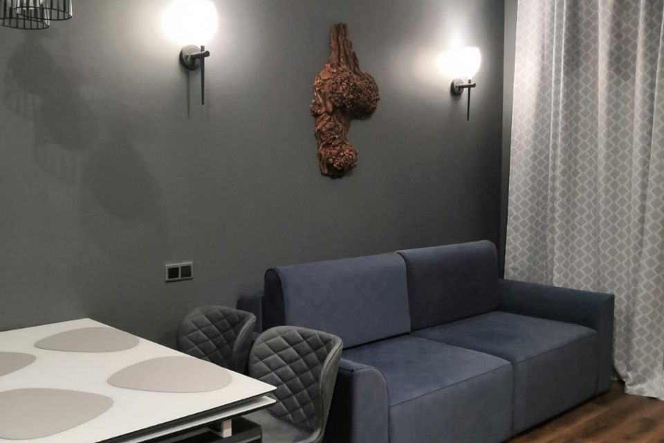 Продаётся 1-комнатная квартира, 42.2 м²