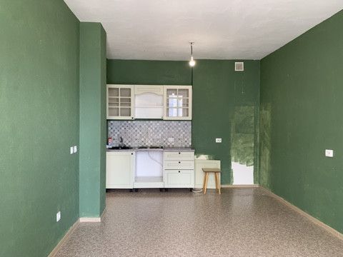 Продаётся 3-комнатная квартира, 51.8 м²