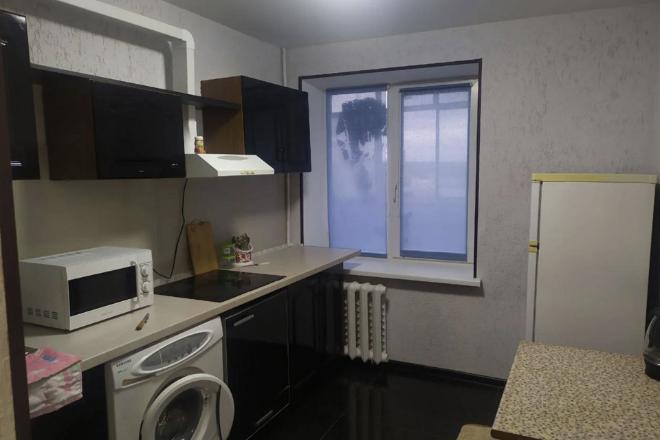 Продаётся 1-комнатная квартира, 38 м²