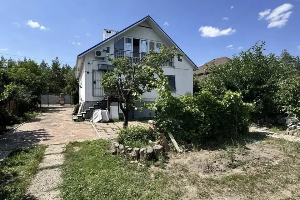 Продаётся 2-этажный дом, 190 м²