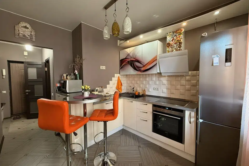 Продаётся 1-комнатная квартира, 37.4 м²