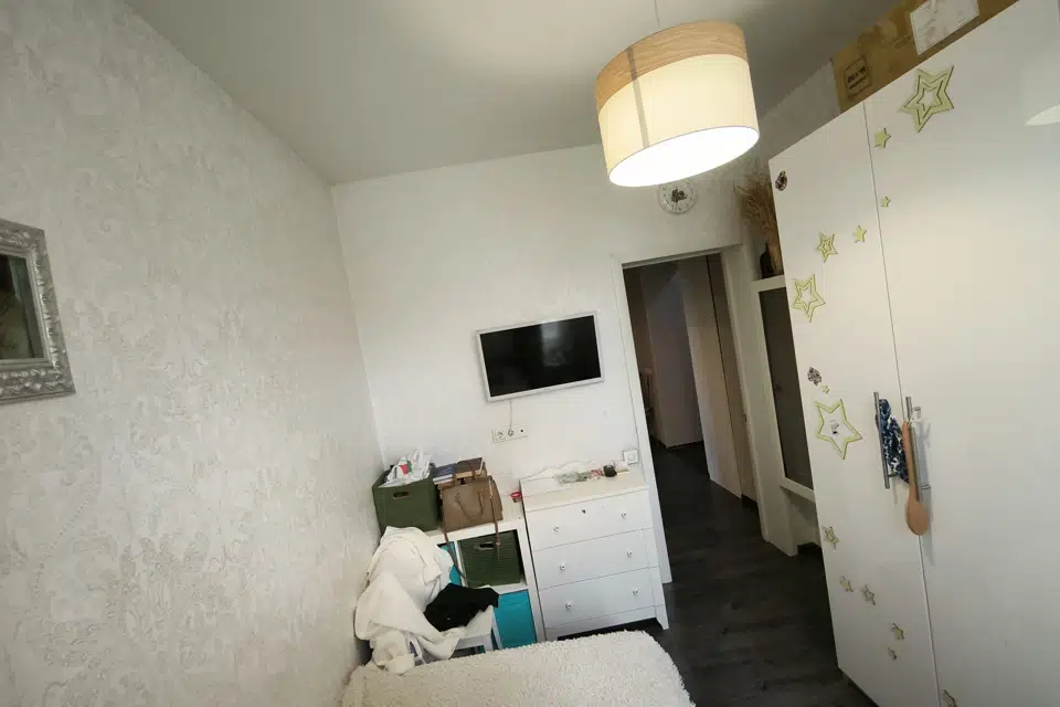 Продаётся 3-комнатная квартира, 58.4 м²