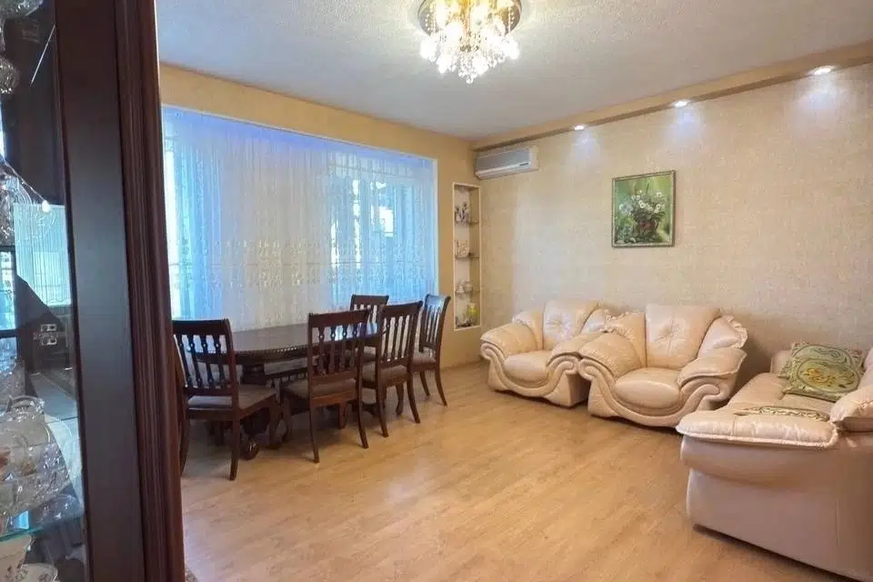 Продаётся 1-этажный дом, 122 м²