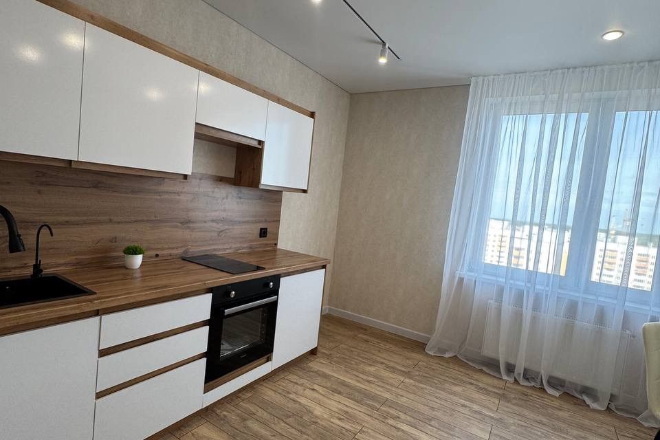 Продаётся 2-комнатная квартира, 57.3 м²