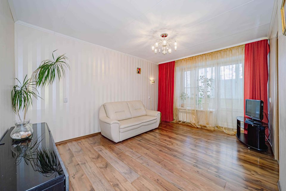 Продаётся 2-комнатная квартира, 48.4 м²