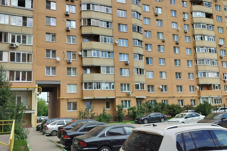Продаётся 1-комнатная квартира, 35 м²