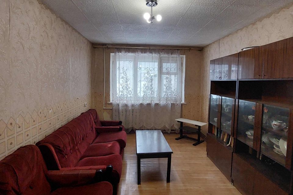 Продаётся 3-комнатная квартира, 57.7 м²