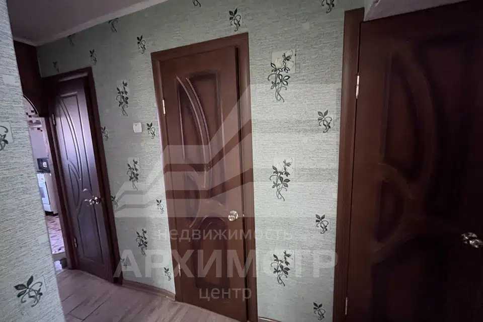 Продаётся 3-комнатная квартира, 60 м²