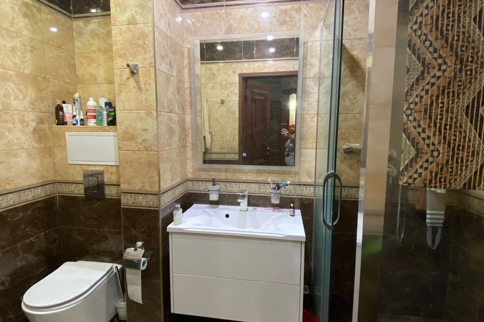 Продаётся 2-комнатная квартира, 60.2 м²