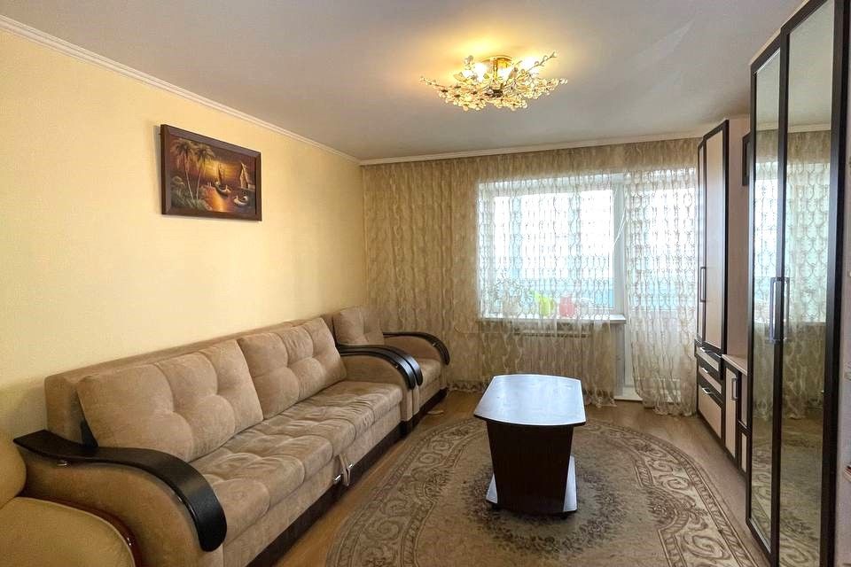 Продаётся 3-комнатная квартира, 64.1 м²