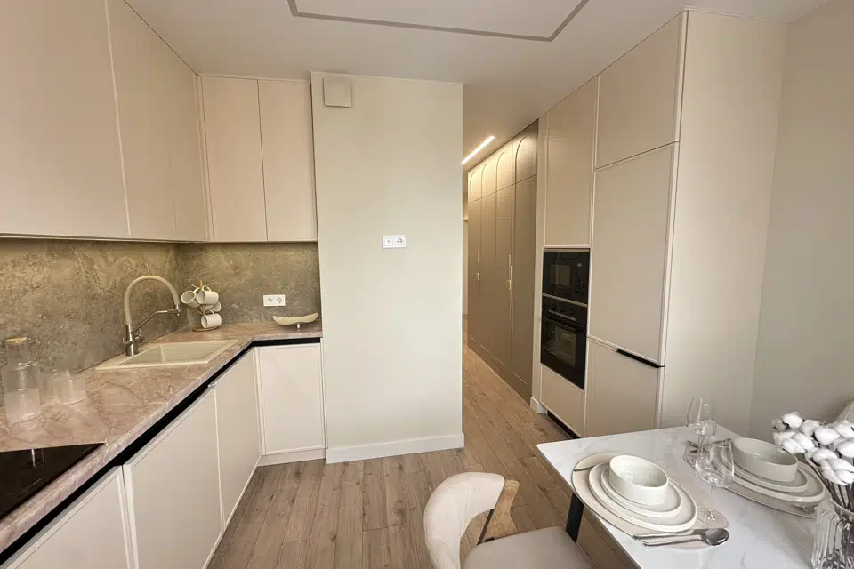 Продаётся 2-комнатная квартира, 58.3 м²