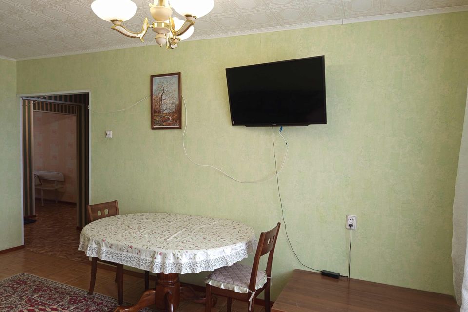 Продаётся 4-комнатная квартира, 72.5 м²