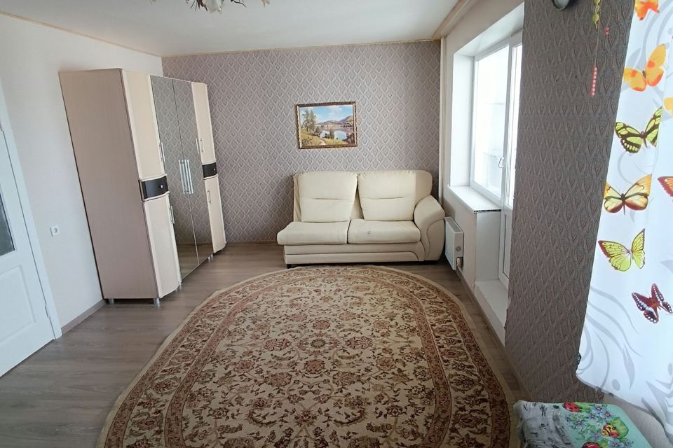 Продаётся 2-комнатная квартира, 59.6 м²