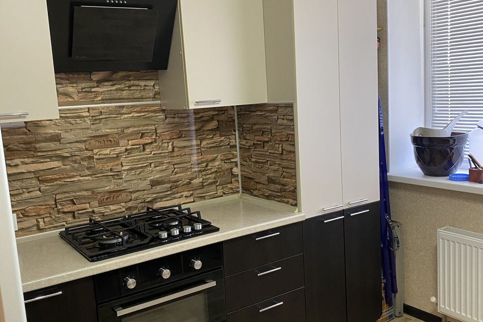 Продаётся 1-комнатная квартира, 35.3 м²