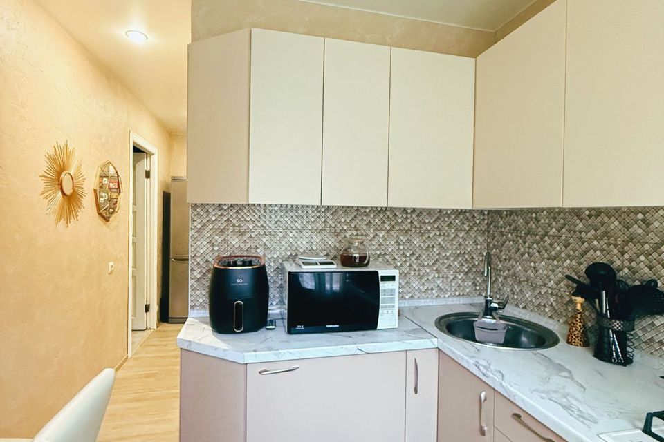 Продаётся 2-комнатная квартира, 42.4 м²