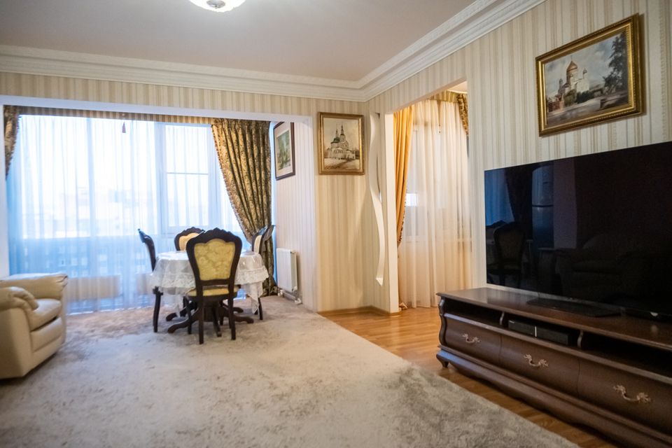 Продаётся 3-комнатная квартира, 96.3 м²