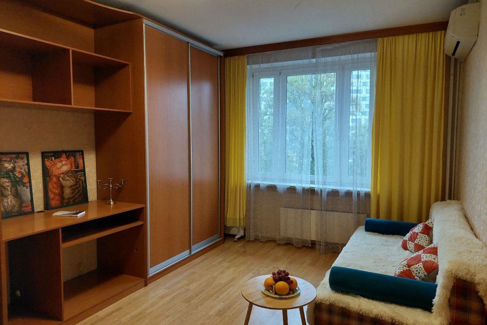 Продаётся 1-комнатная квартира, 38.7 м²