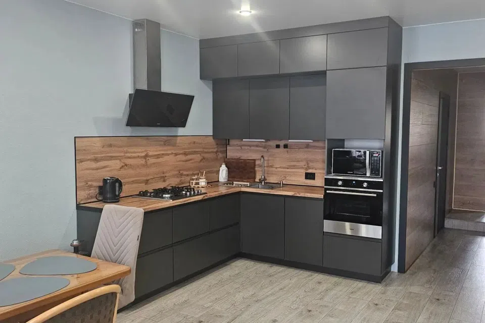 Продаётся 2-этажный дом, 185 м²