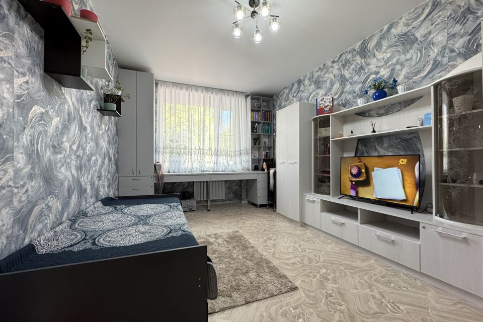 Продаётся 3-комнатная квартира, 76.3 м²