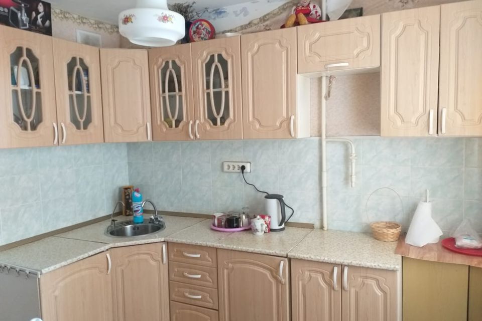 Продаётся 4-комнатная квартира, 90.4 м²
