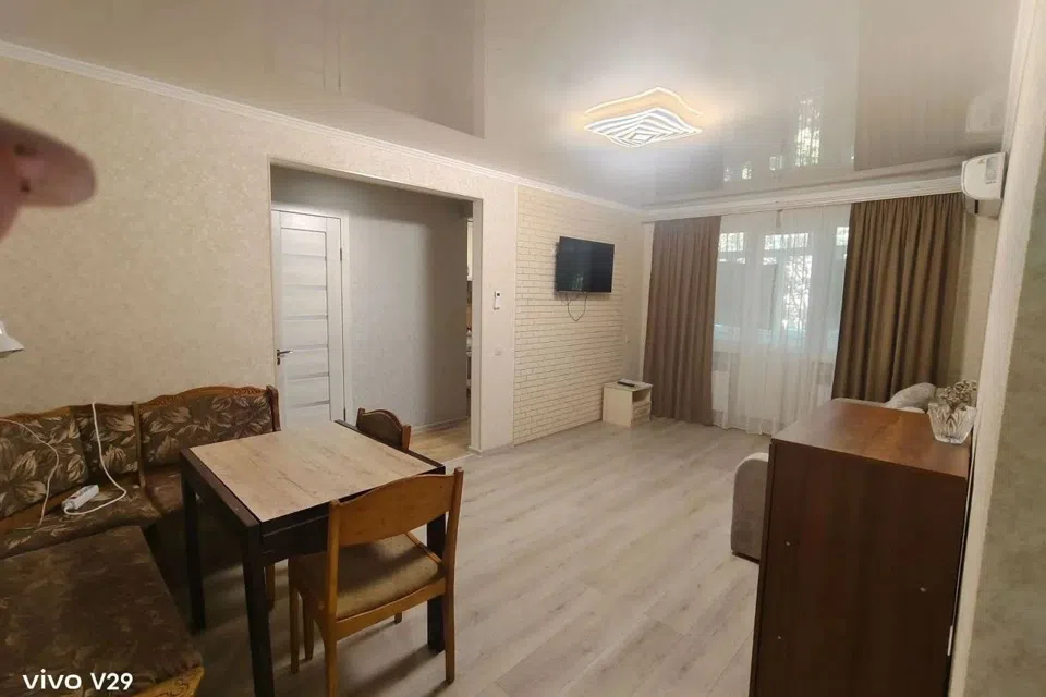 Продаётся 3-комнатная квартира, 58.1 м²