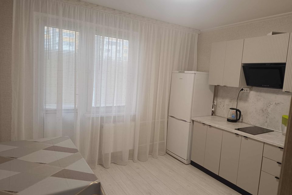 Сдаётся 1-комнатная квартира, 40 м²