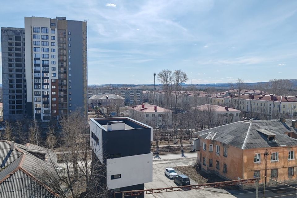 Продаётся 2-комнатная квартира, 60 м²