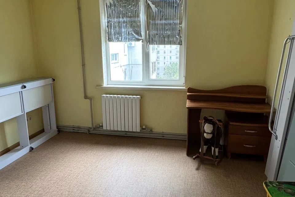 Продаётся 4-комнатная квартира, 86 м²