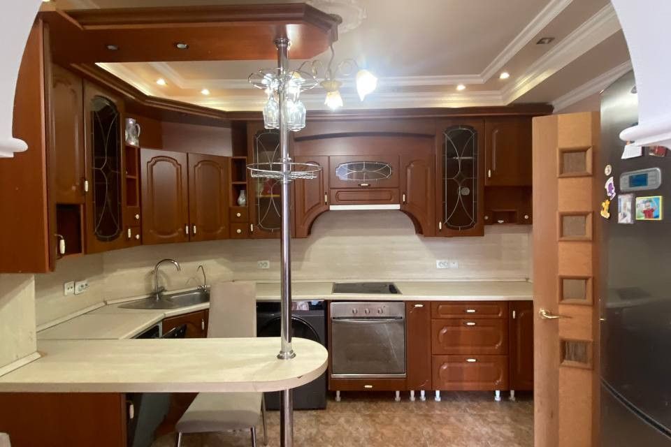 Продаётся 2-комнатная квартира, 64.7 м²