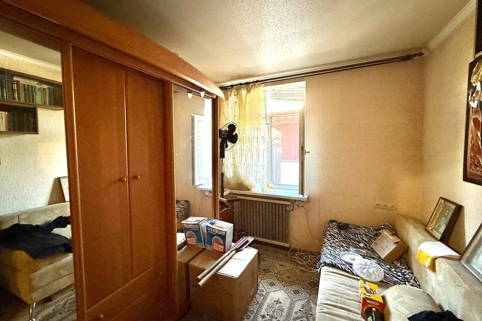 Продаётся 3-комнатная квартира, 41 м²