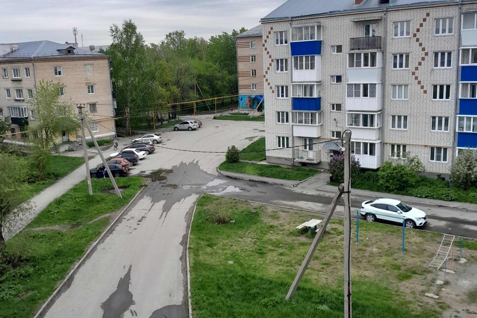 Продаётся 3-комнатная квартира, 69.9 м²