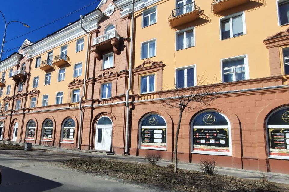 Продаётся 2-комнатная квартира, 56 м²