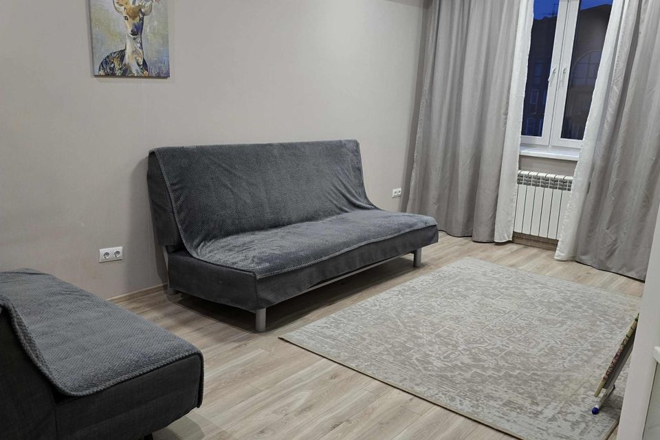 Сдаётся 1-комнатная квартира, 38 м²
