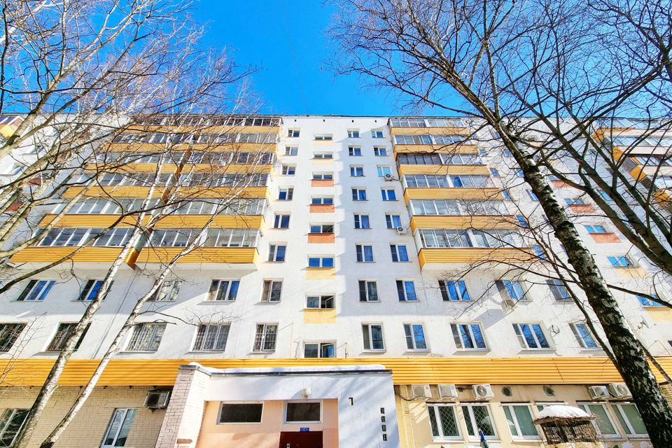 Продаётся 3-комнатная квартира, 57 м²