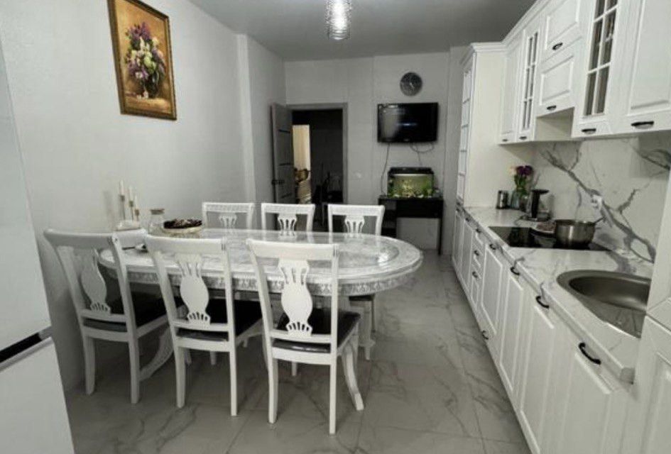Продаётся 2-комнатная квартира, 60 м²