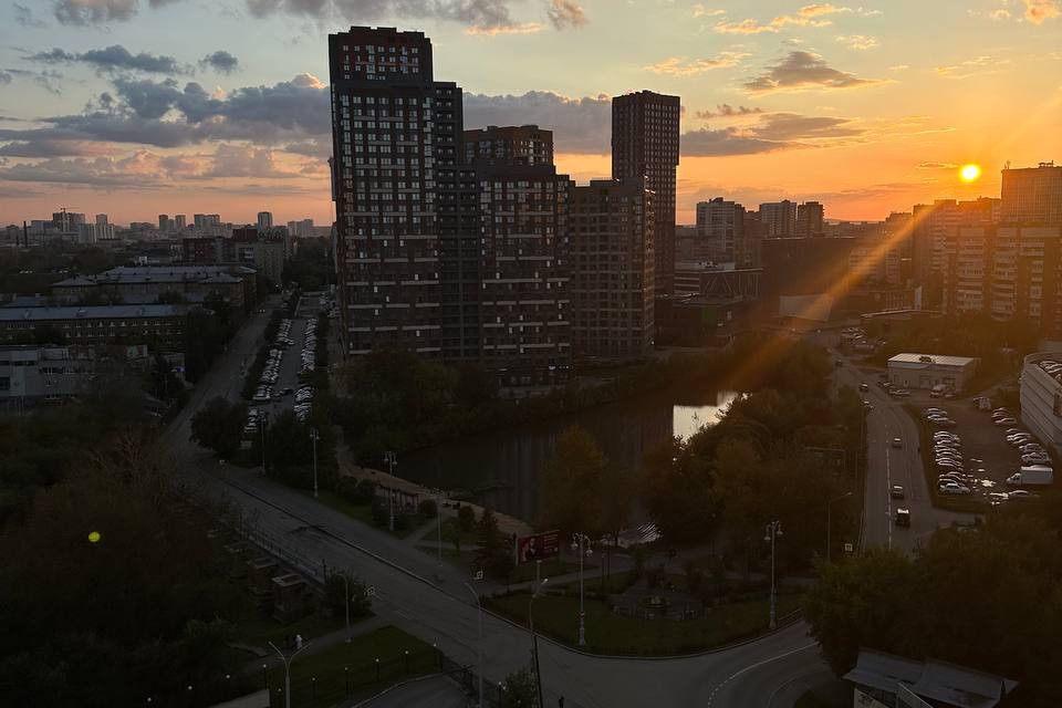 Продаётся 1-комнатная квартира, 37 м²