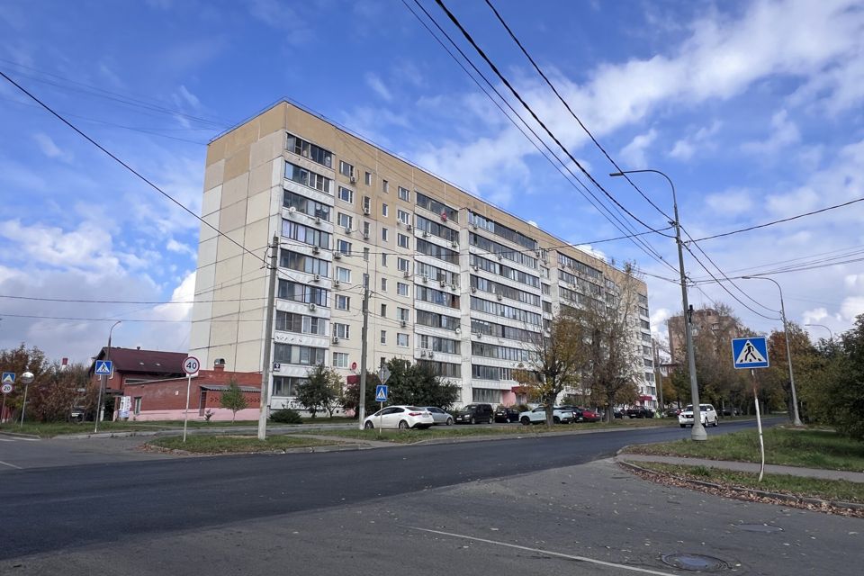 Продаётся 2-комнатная квартира, 55.8 м²