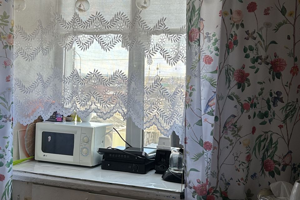 Продаётся 4-комнатная квартира, 62.5 м²