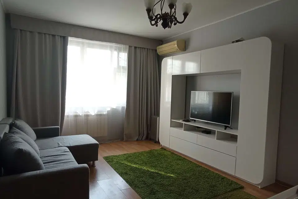 Продаётся 1-комнатная квартира, 38 м²
