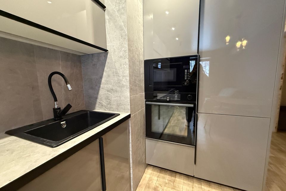Продаётся 3-комнатная квартира, 79 м²