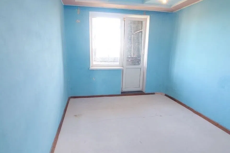 Продаётся 4-комнатная квартира, 82 м²