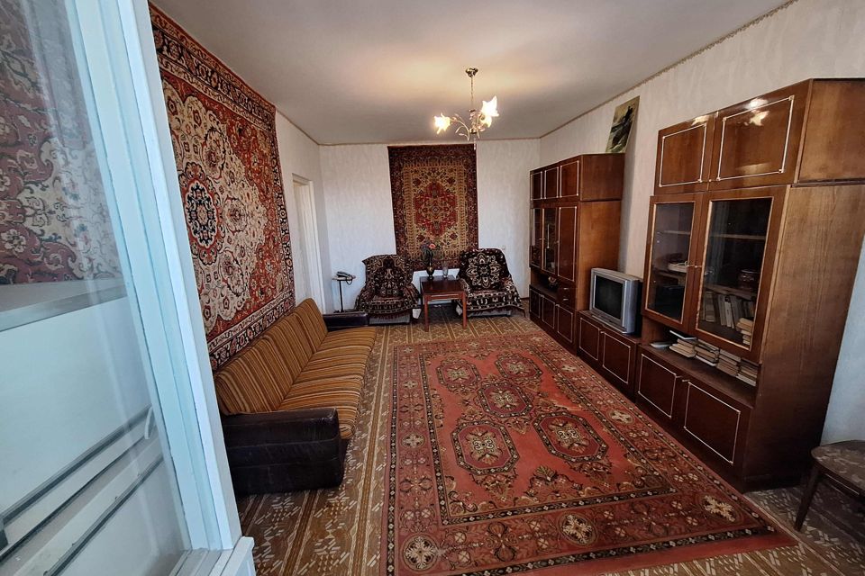 Продаётся 2-комнатная квартира, 56 м²