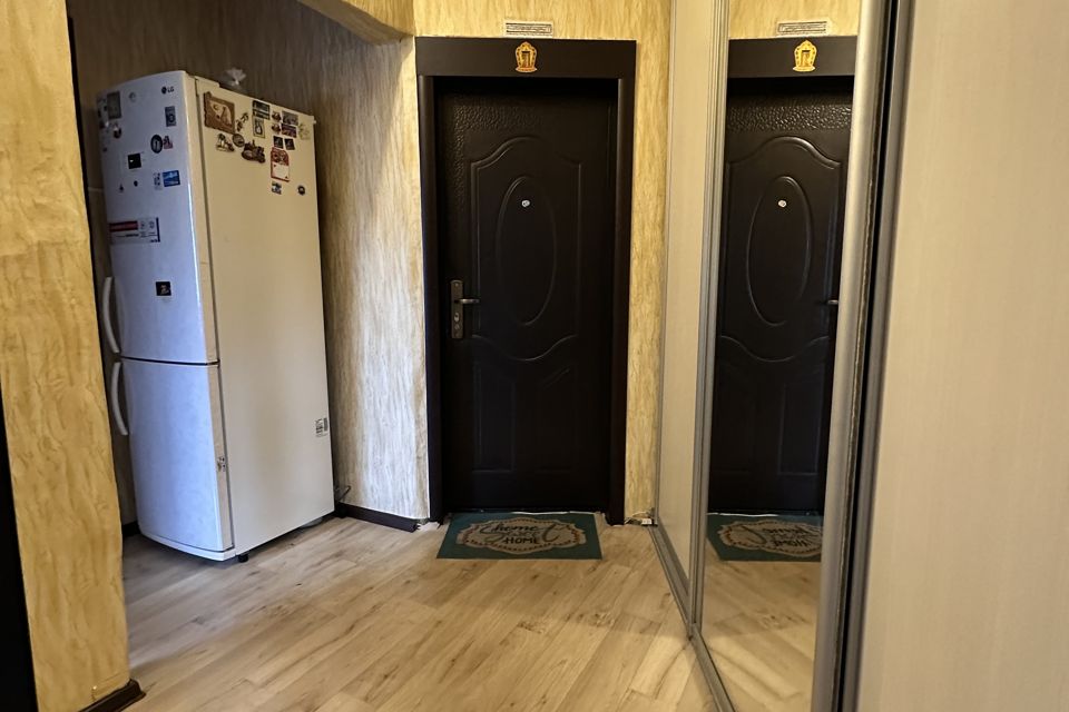 Продаётся 1-комнатная квартира, 42.4 м²
