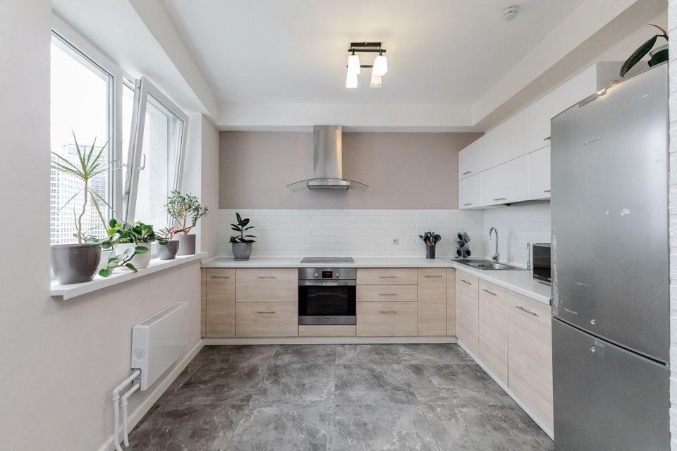 Продаётся 2-комнатная квартира, 91.2 м²