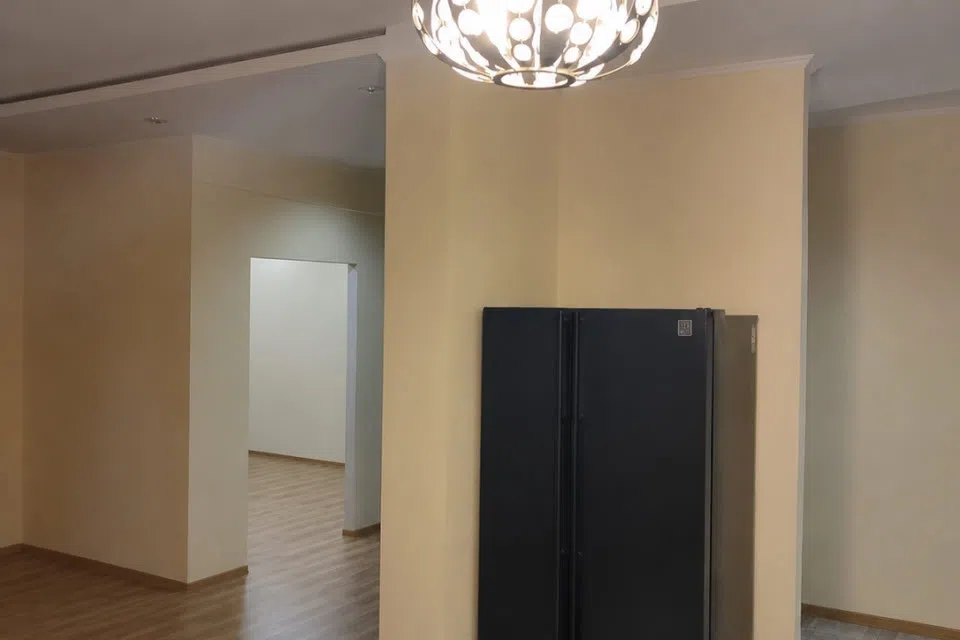 Продаётся 3-комнатная квартира, 100 м²