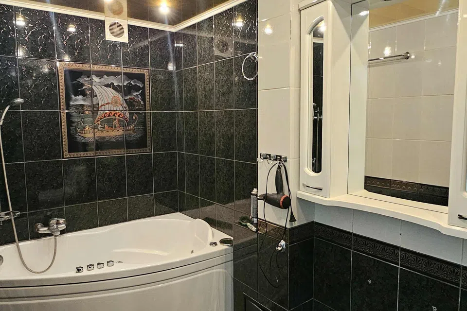 Продаётся 2-комнатная квартира, 42 м²