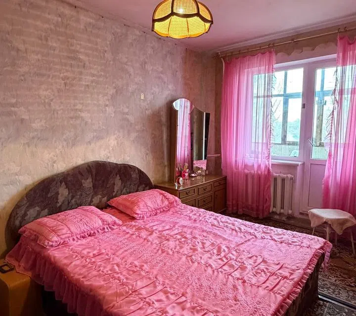 Продаётся 3-комнатная квартира, 70 м²