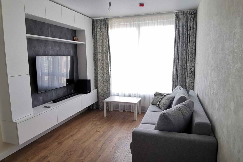 Продаётся 1-комнатная квартира, 37 м²